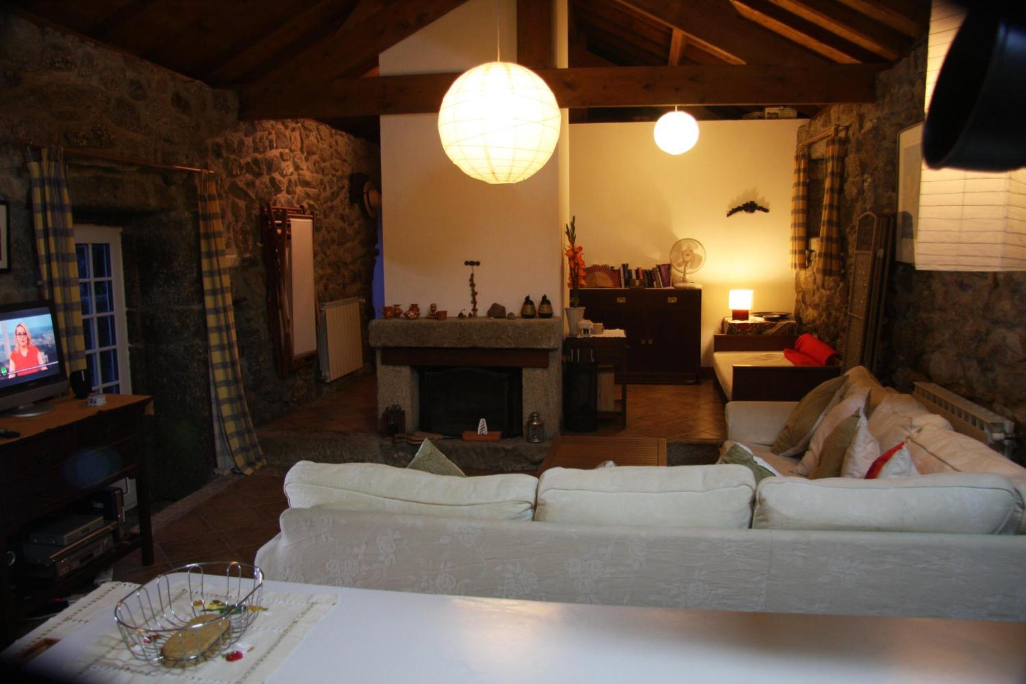 Casa Do Ribeiro - Casal Pedro *