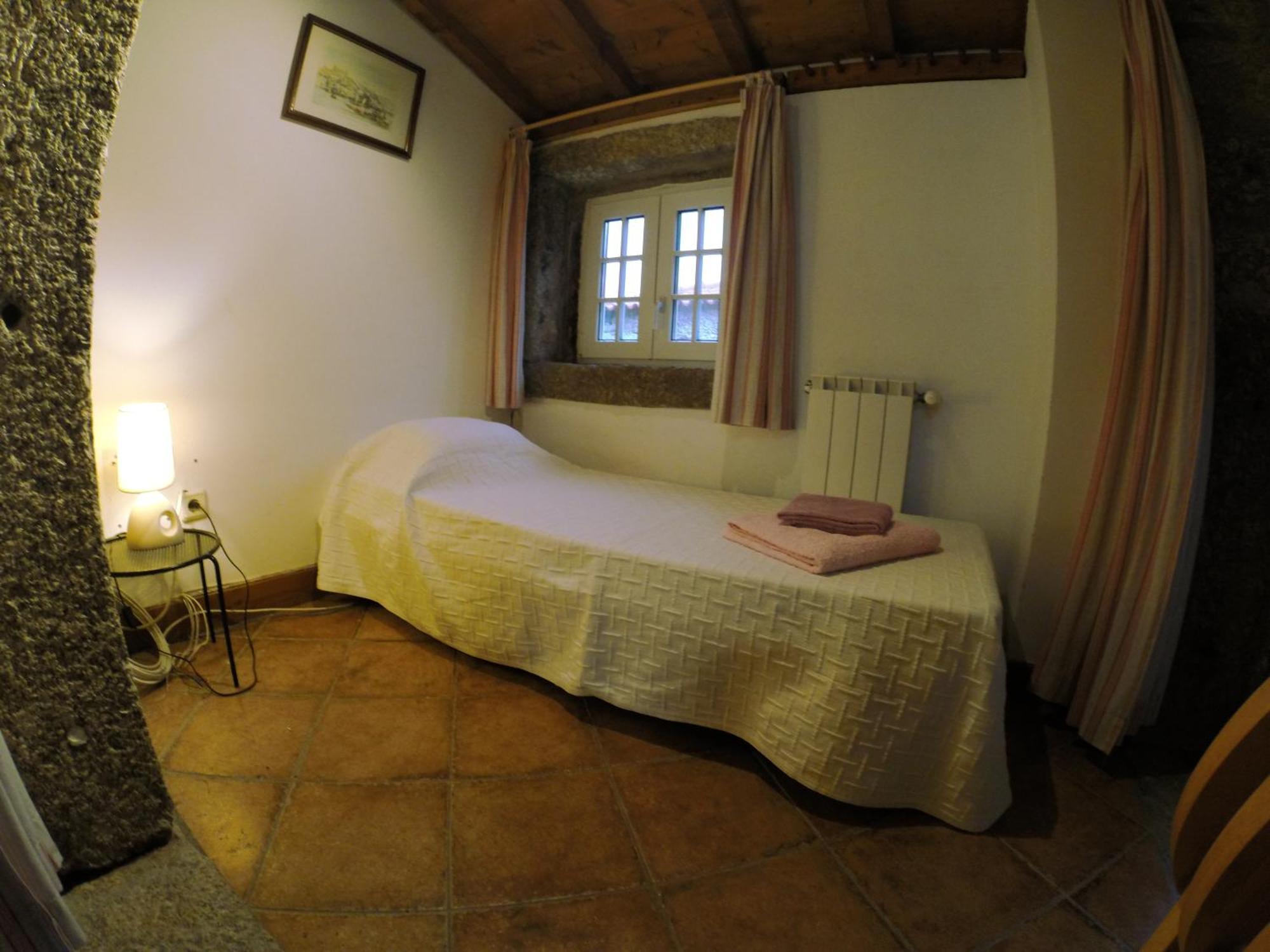 Casa Do Ribeiro - Casal Pedro Chalet *