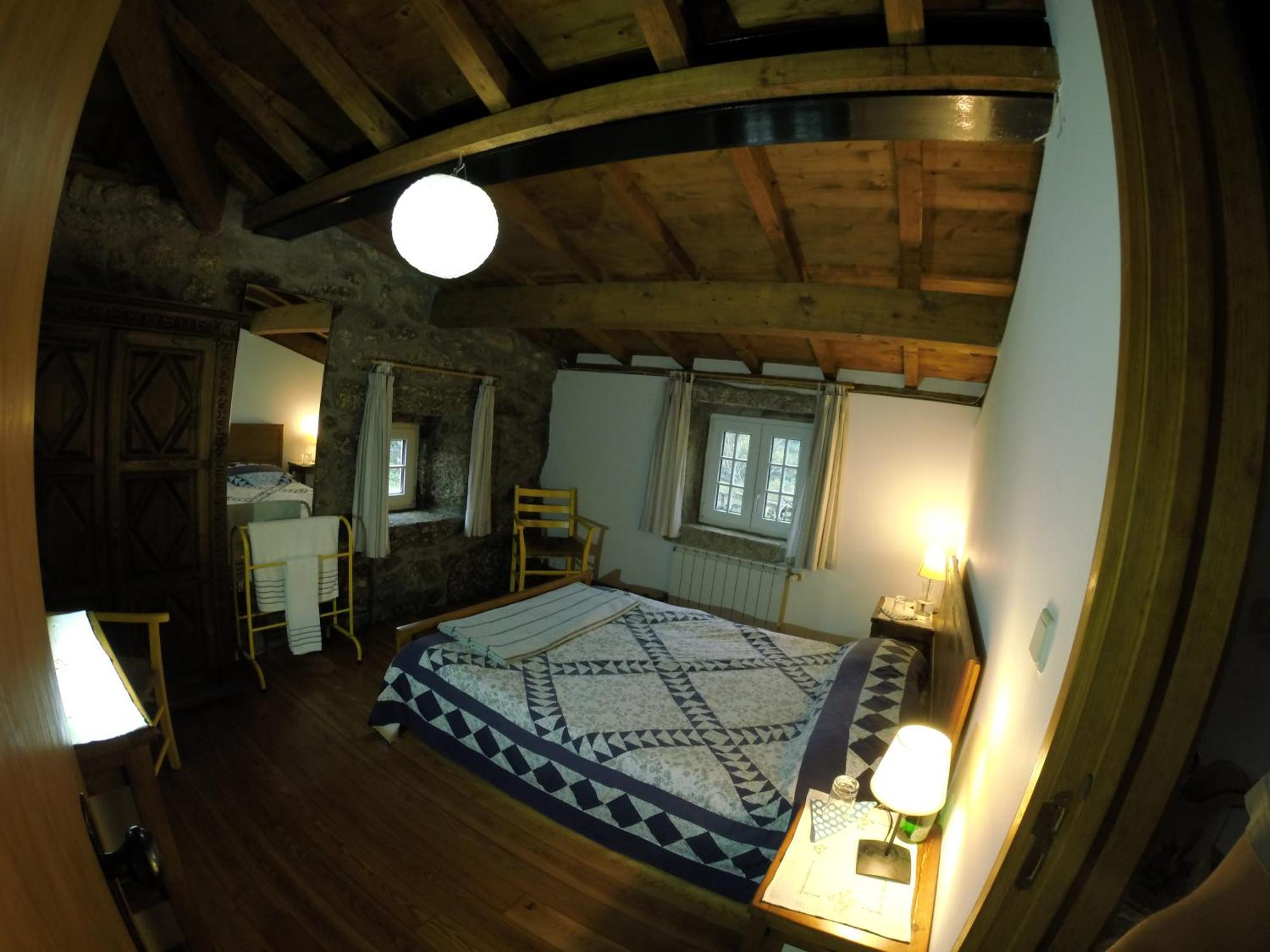 Casa Do Ribeiro - Casal Pedro Chalet